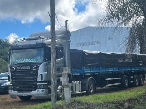 Camino a Cachafaz: octava carga del año con 24.000 kg de azúcar mascabo misionera de Maspura imagen-2