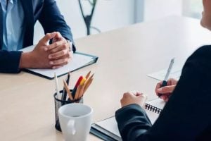 Menos empleo registrado en Argentina, más autónomos y monotributistas y menos trabajo doméstico imagen-12