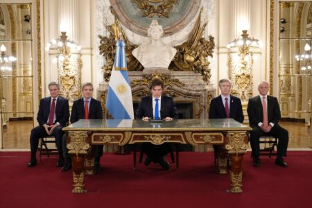 Milei en cadena nacional: medidas para seguir con el ajuste y ataques al Congreso imagen-5