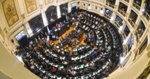 Pisos de hasta el 33% y "Cociente Hare" en la Provincia: cómo por un decimal puede entrar un legislador más imagen-3