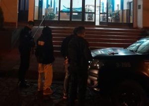 Dos hombres fueron detenidos en Oberá por causar disturbios en un hogar municipal imagen-6