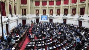 La oposición convocó a una sesión especial en Diputados para rechazar los vetos de Javier Milei imagen-8