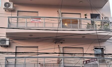 El 54% de los estudiantes universitarios trabaja para alquilar en Posadas imagen-8