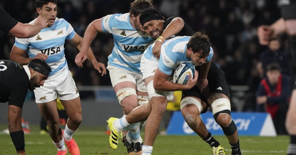 La dura autocrítica de Gonzalo García por la derrota de Los Pumas: "Nos comimos 40 puntos, no solo fallamos en el maul o el scrum" imagen-97