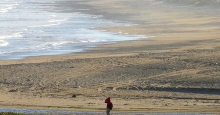 Escapada de primavera: el destino aislado de la costa con mar, dunas y tranquilidad absoluta imagen-8