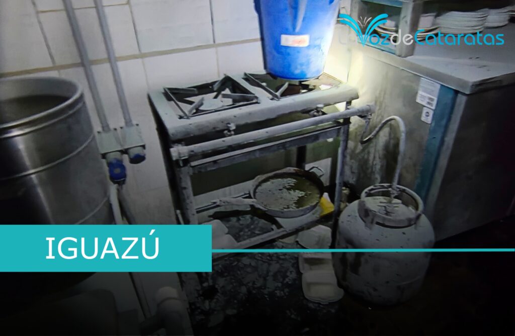 Principio de incendio en un local de la Feirinha fue controlado rápidamente imagen-72