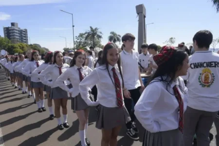 La Estudiantina 2025 ya tiene fecha para su primera prueba piloto en Posadas imagen-18