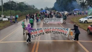 Corte total en la ruta nacional 14 por manifestación en San Vicente imagen-1