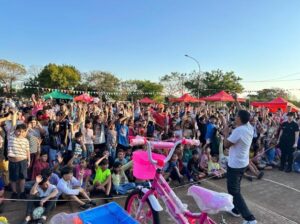 Miles de niños celebraron su día con el P.A.S. en el barrio Yacyretá imagen-1