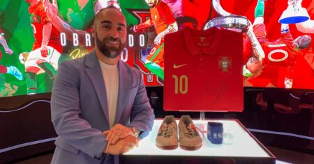 Se retira Ricardinho: ganador de seis Balones de Oro y verdugo de la Selección Argentina imagen-14