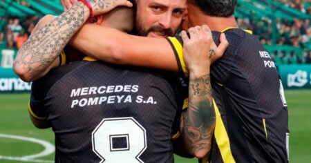 Almirante logró un triunfazo ante Chicago en un clásico que terminó en escándalo imagen-62