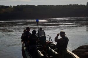 Continúa la intensa búsqueda de un menor de 14 años en la zona del Salto Mariposa imagen-4