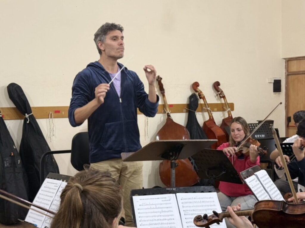 Gaspar Scabuzzo: de los musicales de Broadway a un concierto con fines solidarios imagen-92