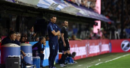 Lionel Scaloni confesó que era hincha de Boca en su infancia y que Giunta fue su ídolo: "Estuve en la Bombonera el día del gol de Benetti" imagen-8