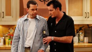 "Lo siento": Por qué Charlie Sheen no invitó a su coprotagonista de 'Dos hombres y medio' al protagonista de Netflix imagen-3