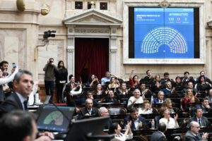 🔴 En vivo. Diputados trata los vetos de Milei al Garrahan y las universidades imagen-2