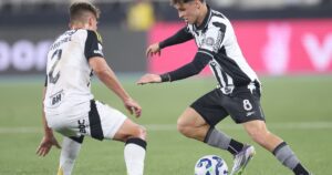 Video: la asistencia de Montoro tras dejar a un rival en el piso ante Atlético Mineiro imagen-2