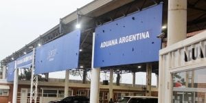 Misiones | Las Aduanas de Posadas y Bernardo de Irigoyen notificaron multas millonarias por contrabando a ciudadanos argentinos y extranjeros imagen-7