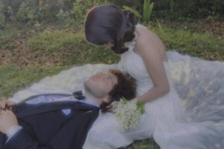 Se casó Selena Gómez: así fue la impresionante boda y el majestuoso vestido que lució imagen-12