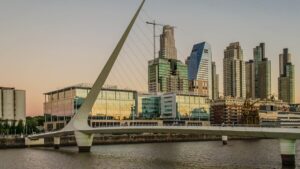 La Ciudad sacó los contenedores de basura en Puerto Madero porque los vecinos se quejaban de la suciedad imagen-2