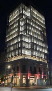 Edificio “inteligente” del Tribunal de Cuentas, inaugurado por la Provincia, bajo la lupa por riesgos estructurales imagen-2