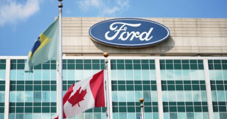 Alerta para conductores: Ford retiró 115.000 camionetas por una falla en el volante que podría provocar accidentes imagen-12