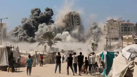 Los ‘robots’ con trampas explosivas que Israel usa para destruir zonas residenciales y que aterrorizan a los habitantes de Gaza imagen-6
