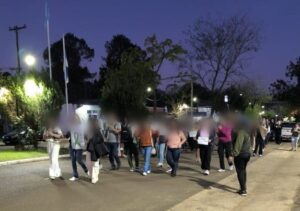 Detienen a maestro acusado de fotografiar indebidamente a alumnas en El Soberbio imagen-2