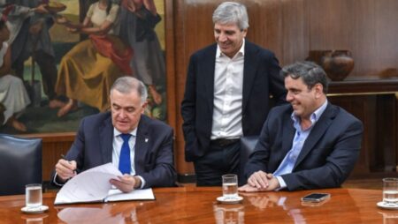 El régimen de condonación de deudas que se incluyó en el presupuesto tiene un año y adhirieron 18 gobernadores imagen-9
