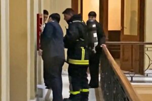 Un principio de incendio en la Casa Rosada alteró la actividad e intervinieron los bomberos imagen-2