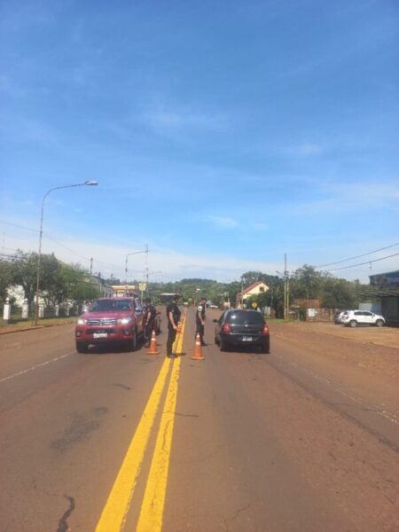 La Policía verificó alertas sobre prófugos del triple homicidio en Buenos Aires y reforzó controles en Misiones imagen-7