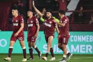 Lanús lo hizo: venció a Fluminense y va con ventaja al Maracaná por la Copa Sudamericana imagen-1