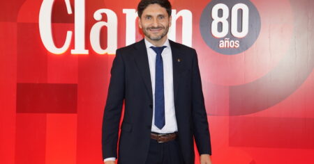 Pullaro se mostró dispuesto a dialogar con el Gobierno, pero advirtió: "Quien debería convocar es Milei" imagen-15