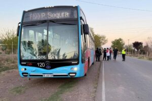 Tragedia en Mendoza: dos hermanas de 7 y 10 años murieron atropelladas por un colectivo cuando volvían de la escuela imagen-2