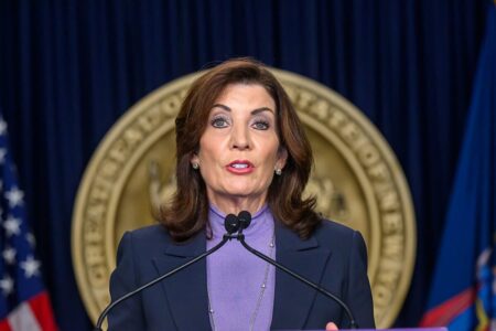 Kathy Hochul “cumple la promesa” y anuncia US$26 millones para construir casas low cost en Nueva York imagen-10