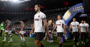Izquierdoz habló de la represión policial que sufrieron los hinchas de Lanús en Brasil: "Estaban mi mujer y mi nene" imagen-3