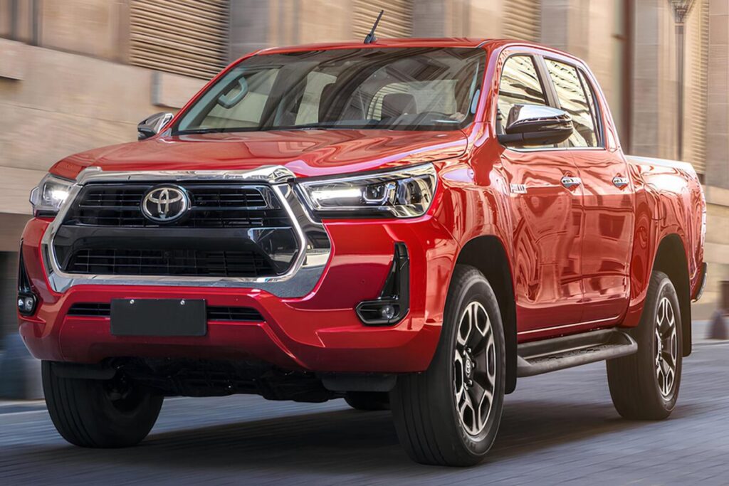 Cuánto cuesta la Toyota Hilux en septiembre 2025 imagen-93