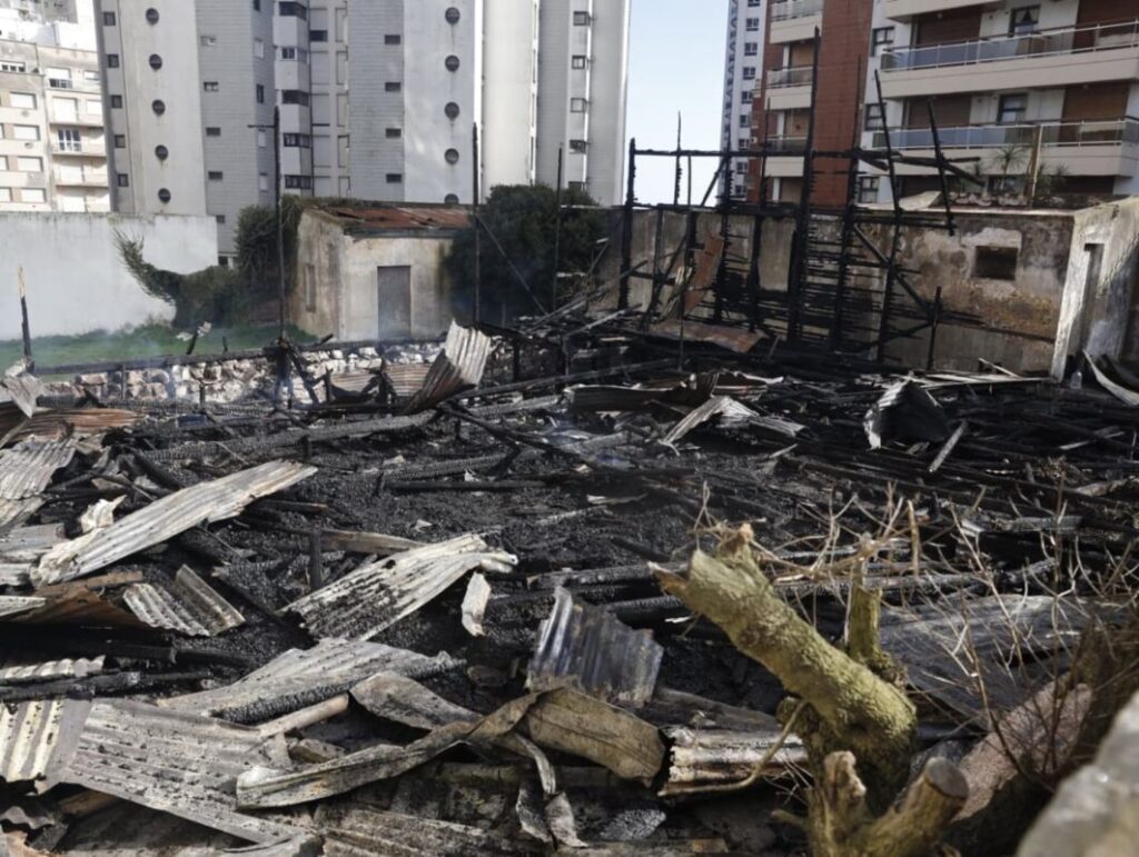 “Casilla Blaquier”: sorpresa e investigación por el incendio de una propiedad histórica de Mar del Plata imagen-99