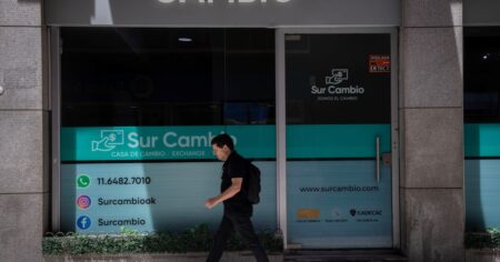 Cuentas con el exterior: un déficit de US$ 8.653 millones en la primera mitad de este año que se cubrió con más deuda imagen-20