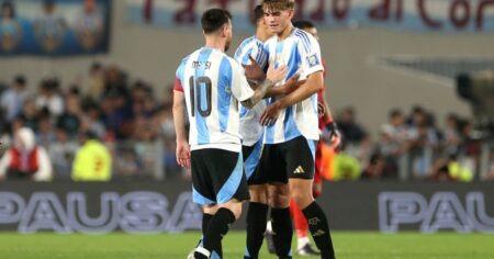 La revelación de Nico Paz sobre su fanatismo por Messi: "Antes de los partidos me pongo sus videos" imagen-15