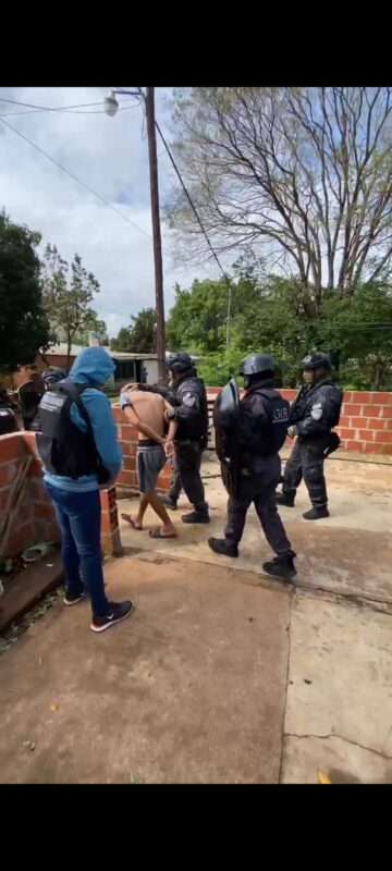 Arrestaron en Posadas a dos robamotos con un «combo» de partes de rodados y cultivo de marihuana imagen-13