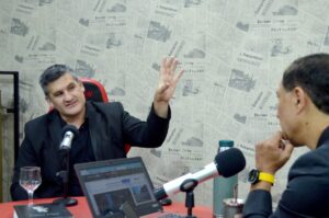 «Hay evidencias internas y externas que nos muestran que la Biblia es un libro confiable», dice teólogo y filósofo cristiano imagen-1