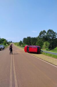 Despiste y vuelco en Colonia Alicia Baja dejó a una joven con heridas leves imagen-1