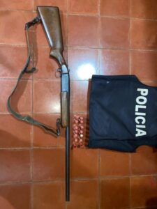 Intimidación con arma de fuego en Mojón Grande: Allanamiento de morada y secuestro de la escopeta utilizada imagen-1