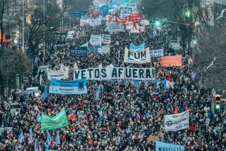 Marcha federal universitaria: así se vivió la movilización en las principales ciudades del interior del país imagen-8
