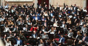 Diputados avanza con la modificación a la ley de DNU que buscar limitar el poder de Milei imagen-4