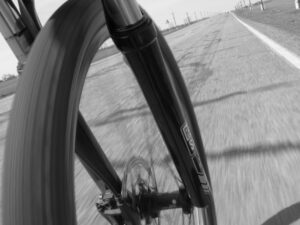 El futuro de los amortiguadores para bicicletas: innovaciones y su impacto en la eficiencia de conducción imagen-2