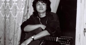Víktor Tsoi, la leyenda del rock soviético que murió trágicamente a los 28 años, cuando estaba en la cumbre de su carrera imagen-3