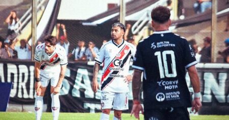 Chacarita y una semana para el olvido: de las bombas del presidente a salir del Reducido imagen-19