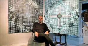 Cristian Mac Entyre: “La geometría es mi manera elegante de hablar de emociones desordenadas” imagen-1